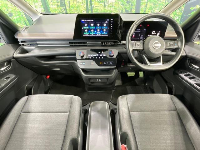 セレナ ｅ－パワー　ハイウェイスターＶ　両側電動ドア　全周囲カメラ　衝突被害軽減システム　レーダークルーズ　コーナーセンサー　スマートキー　ＬＥＤヘッド　ビルトインＥＴＣ　純正１６インチアルミ　オートハイビーム　車線逸脱警報　オートライト（2枚目）