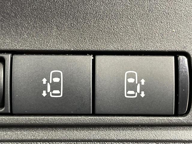 セレナ ｅ－パワー　ハイウェイスターＶ　両側電動ドア　全周囲カメラ　衝突被害軽減システム　レーダークルーズ　コーナーセンサー　スマートキー　ＬＥＤヘッド　ビルトインＥＴＣ　純正１６インチアルミ　オートハイビーム　車線逸脱警報　オートライト（6枚目）