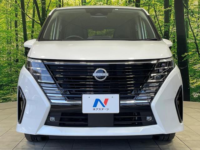 セレナ ｅ－パワー　ハイウェイスターＶ　両側電動ドア　全周囲カメラ　衝突被害軽減システム　レーダークルーズ　コーナーセンサー　スマートキー　ＬＥＤヘッド　ビルトインＥＴＣ　純正１６インチアルミ　オートハイビーム　車線逸脱警報　オートライト（15枚目）