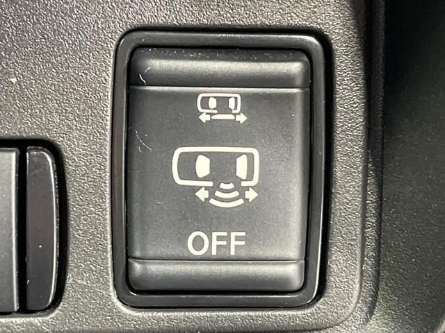 セレナ ｅ－パワー　ハイウェイスターＶ　両側電動ドア　全周囲カメラ　衝突被害軽減システム　レーダークルーズ　コーナーセンサー　スマートキー　ＬＥＤヘッド　ビルトインＥＴＣ　純正１６インチアルミ　オートハイビーム　車線逸脱警報　オートライト（32枚目）