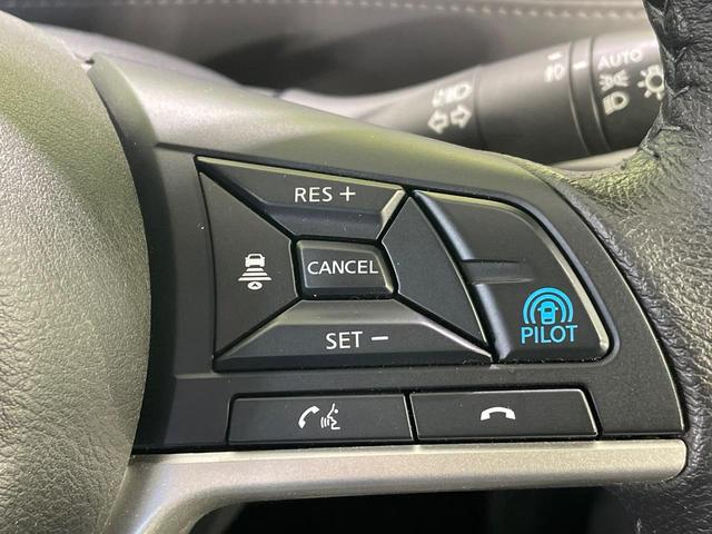【プロパイロット】高速道路での長距離走行が楽に！！渋滞時と巡回走行のシーンで、アクセル・ブレーキ・ステアリングを自動で制御し、長距離運転の負担を軽減してくれます♪