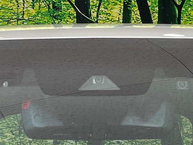 ハリアー Ｚ　純正１２．３型ナビ　バックカメラ　ＪＢＬサウンド　衝突軽減装置　レーダークルーズ　禁煙車　電動リアゲート　ハーフレザーシート　パワーシート　ドラレコ　コーナーセンサー　スマートキー　ＬＥＤヘッド（5枚目）