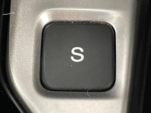 フィットハイブリッド Ｌパッケージ　純正ナビ　バックカメラ　衝突軽減装置　禁煙車　ハーフレザーシート　ドラレコ　スマートキー　ＬＥＤヘッド　ＥＴＣ　クルコン　オートライト　オートエアコン　Ｂｌｕｅｔｏｏｔｈ　ＣＤ　ＤＶＤ再生（50枚目）