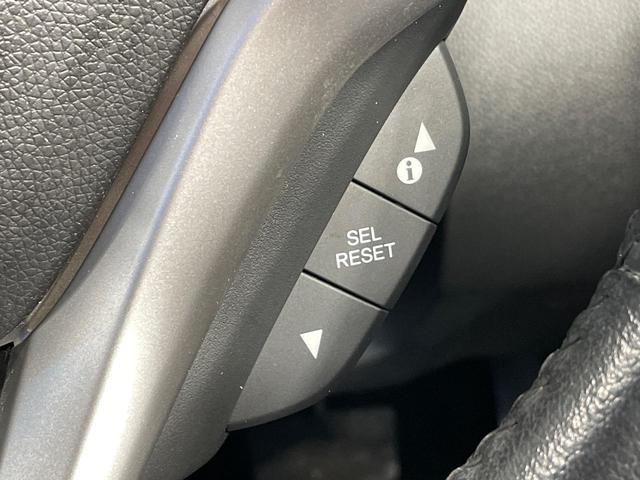 フィットハイブリッド Ｌパッケージ　純正ナビ　バックカメラ　衝突軽減装置　禁煙車　ハーフレザーシート　ドラレコ　スマートキー　ＬＥＤヘッド　ＥＴＣ　クルコン　オートライト　オートエアコン　Ｂｌｕｅｔｏｏｔｈ　ＣＤ　ＤＶＤ再生（52枚目）