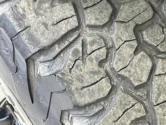 デリカD:5 G パワーパッケージ 両側電動ドア バックカメラ 禁煙車 スマートキー HIDヘッド ビルトインETC クルコン オートライト オートエアコン Bluetooth CD DVD再生 フルセグ(32枚目)