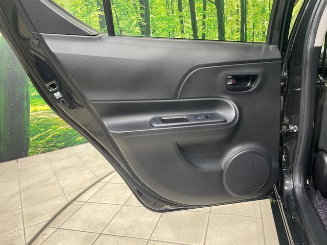 アクア Ｓスタイルブラック　純正ナビ　バックカメラ　衝突被害軽減システム　禁煙車　ドラレコ　スマートキー　ビルトインＥＴＣ　シートヒーター　オートハイビーム　車線逸脱警報　オートライト　オートエアコン　Ｂｌｕｅｔｏｏｔ（52枚目）