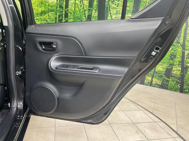 アクア Ｓスタイルブラック　純正ナビ　バックカメラ　衝突被害軽減システム　禁煙車　ドラレコ　スマートキー　ビルトインＥＴＣ　シートヒーター　オートハイビーム　車線逸脱警報　オートライト　オートエアコン　Ｂｌｕｅｔｏｏｔ（53枚目）