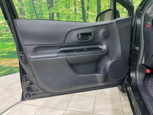 アクア Ｓスタイルブラック　純正ナビ　バックカメラ　衝突被害軽減システム　禁煙車　ドラレコ　スマートキー　ビルトインＥＴＣ　シートヒーター　オートハイビーム　車線逸脱警報　オートライト　オートエアコン　Ｂｌｕｅｔｏｏｔ（54枚目）