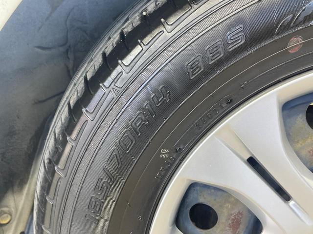 ノート e-パワー X 全周囲カメラ 衝突軽減 禁煙車 メモリーナビ コーナーセンサー スマートキー LEDヘッド ETC 車線逸脱警報 デジタルインナーミラー オートエアコン Bluetooth CD DVD再生 地デジ(30枚目)