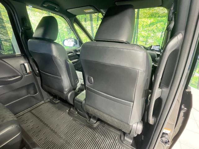 ヴォクシー S-Z 両側電動スライド メーカー10.5型ナビ 全周囲カメラ 衝突軽減装置 レーダークルーズ 禁煙車 ドラレコ コーナーセンサー スマートキー LEDヘッド ETC 純正17インチアルミ オートハイビーム(41枚目)