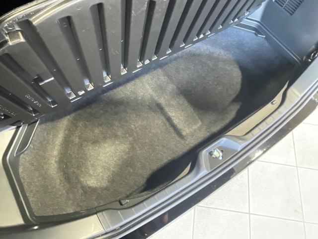 ヴォクシー S-Z 両側電動スライド メーカー10.5型ナビ 全周囲カメラ 衝突軽減装置 レーダークルーズ 禁煙車 ドラレコ コーナーセンサー スマートキー LEDヘッド ETC 純正17インチアルミ オートハイビーム(53枚目)