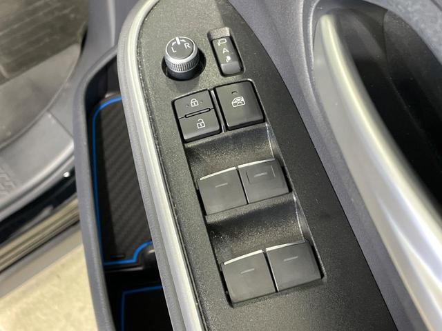 ヴォクシー S-Z 両側電動スライド メーカー10.5型ナビ 全周囲カメラ 衝突軽減装置 レーダークルーズ 禁煙車 ドラレコ コーナーセンサー スマートキー LEDヘッド ETC 純正17インチアルミ オートハイビーム(64枚目)