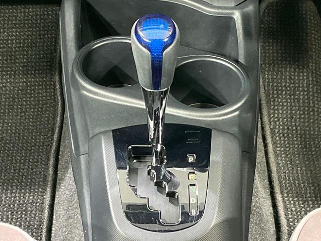 アクア Ｇ　純正ナビ　バックカメラ　スマートキー　クルコン　シートヒーター　純正１５インチアルミ　オートライト　オートエアコン　Ｂｌｕｅｔｏｏｔｈ　ＣＤ　ＤＶＤ再生　地デジ（47枚目）