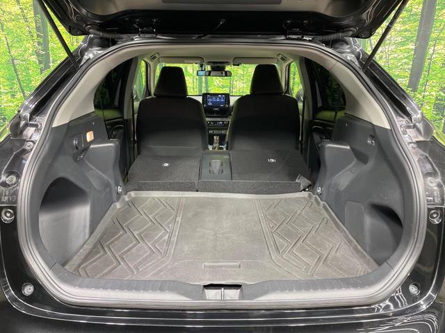 ヤリスクロス ハイブリッドＺ　モデリスタエアロ　全周囲カメラ　純正８型ディスプレイ　衝突軽減装置　レーダークルーズ　禁煙車　ハーフレザーシート　前席シートヒーター　パワーシート　ドラレコ　コーナーセンサー　ＬＥＤヘッド　ＥＴＣ（10枚目）