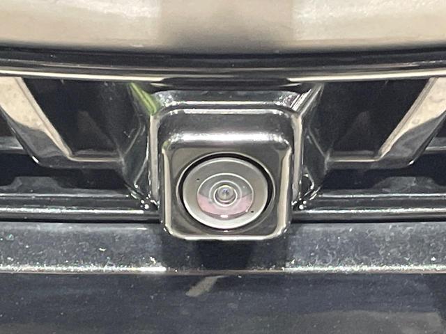 ヤリスクロス ハイブリッドＺ　モデリスタエアロ　全周囲カメラ　純正８型ディスプレイ　衝突軽減装置　レーダークルーズ　禁煙車　ハーフレザーシート　前席シートヒーター　パワーシート　ドラレコ　コーナーセンサー　ＬＥＤヘッド　ＥＴＣ（29枚目）