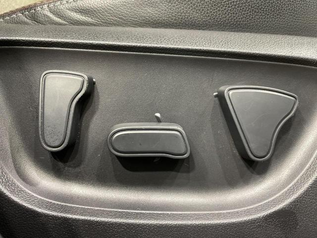 ヤリスクロス ハイブリッドＺ　モデリスタエアロ　全周囲カメラ　純正８型ディスプレイ　衝突軽減装置　レーダークルーズ　禁煙車　ハーフレザーシート　前席シートヒーター　パワーシート　ドラレコ　コーナーセンサー　ＬＥＤヘッド　ＥＴＣ（35枚目）