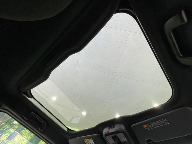 タフト Ｇ　クロムベンチャー　８型ナビ　ガラスルーフ　バックカメラ　衝突被害軽減システム　コーナーセンサー　スマートキー　ＬＥＤヘッド　ＥＴＣ　オートハイビーム　車線逸脱警報　オートライト　オートエアコン　Ｂｌｕｅｔｏｏｔｈ　ＣＤ（5枚目）