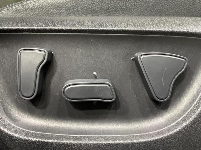 ヤリスクロス ハイブリッドＺ　全周囲カメラ　純正８インチナビ　衝突被害軽減システム　レーダークルーズ　パワーシート　コーナーセンサー　スマートキー　ＬＥＤヘッド　ＥＴＣ　純正１８インチアルミ　オートハイビーム　車線逸脱警報（7枚目）