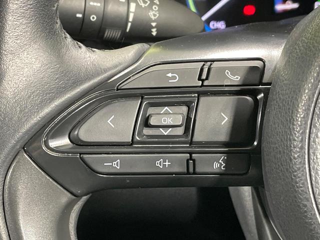 ヤリスクロス ハイブリッドＺ　全周囲カメラ　純正８インチナビ　衝突被害軽減システム　レーダークルーズ　パワーシート　コーナーセンサー　スマートキー　ＬＥＤヘッド　ＥＴＣ　純正１８インチアルミ　オートハイビーム　車線逸脱警報（53枚目）