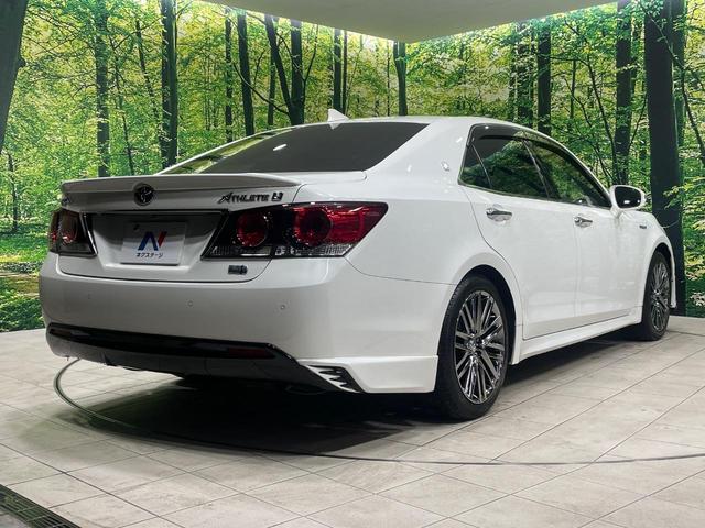 クラウンハイブリッド アスリートＳ　純正８型ナビ　バックカメラ　衝突被害軽減システム　レーダークルーズ　禁煙車　ドラレコ　コーナーセンサー　スマートキー　ＬＥＤヘッド　ＥＴＣ　純正１８インチアルミ　オートライト　デュアルエアコン（17枚目）