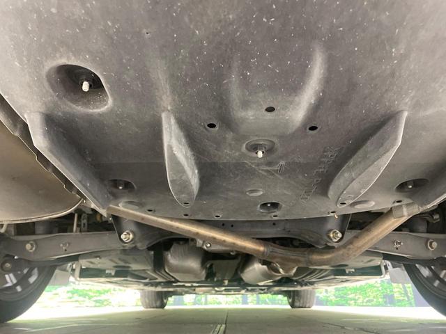 クラウンハイブリッド アスリートＳ　純正８型ナビ　バックカメラ　衝突被害軽減システム　レーダークルーズ　禁煙車　ドラレコ　コーナーセンサー　スマートキー　ＬＥＤヘッド　ＥＴＣ　純正１８インチアルミ　オートライト　デュアルエアコン（19枚目）