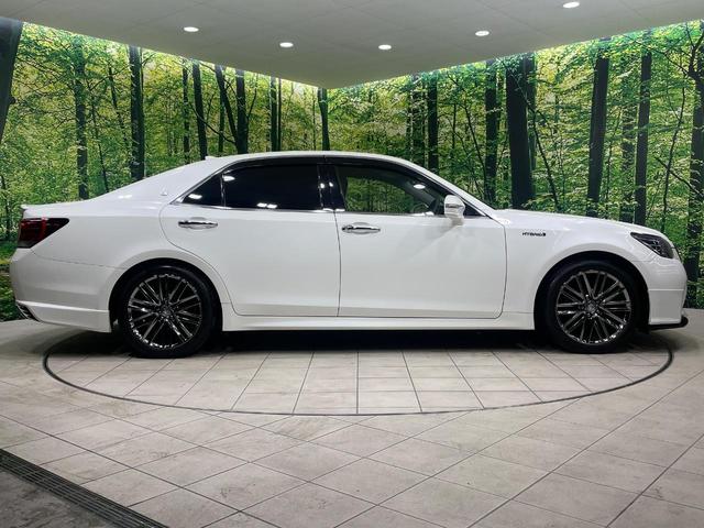 クラウンハイブリッド アスリートＳ　純正８型ナビ　バックカメラ　衝突被害軽減システム　レーダークルーズ　禁煙車　ドラレコ　コーナーセンサー　スマートキー　ＬＥＤヘッド　ＥＴＣ　純正１８インチアルミ　オートライト　デュアルエアコン（27枚目）