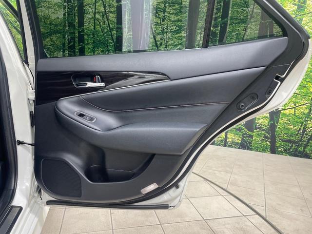 クラウンハイブリッド アスリートＳ　純正８型ナビ　バックカメラ　衝突被害軽減システム　レーダークルーズ　禁煙車　ドラレコ　コーナーセンサー　スマートキー　ＬＥＤヘッド　ＥＴＣ　純正１８インチアルミ　オートライト　デュアルエアコン（37枚目）