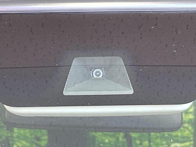 Ｎ－ＢＯＸ Ｌ　電動スライドドア　純正８インチナビ　バックカメラ　衝突被害軽減システム　禁煙車　ドラレコ　コーナーセンサー　スマートキー　ＬＥＤヘッド　ビルトインＥＴＣ　オートハイビーム　車線逸脱警報　オートライト（6枚目）