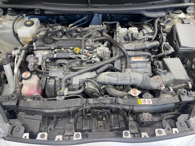 ヤリス ハイブリッドＸ　バックカメラ　衝突被害軽減システム　レーダークルーズ　禁煙車　コーナーセンサー　ビルトインＥＴＣ　車線逸脱警報　オートライト　オートエアコン　Ｂｌｕｅｔｏｏｔｈ（58枚目）