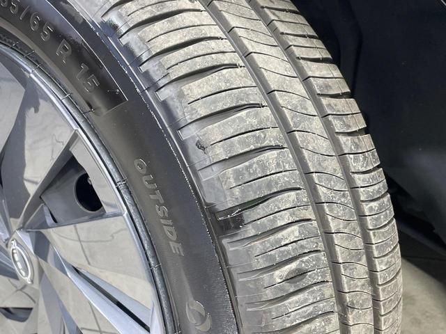 ノート Ｓ　純正９インチナビ　全周囲カメラ　衝突被害軽減システム　禁煙車　ドラレコ　コーナーセンサー　スマートキー　ＬＥＤヘッド　ＥＴＣ　オートハイビーム　車線逸脱警報　オートライト　オートエアコン（30枚目）