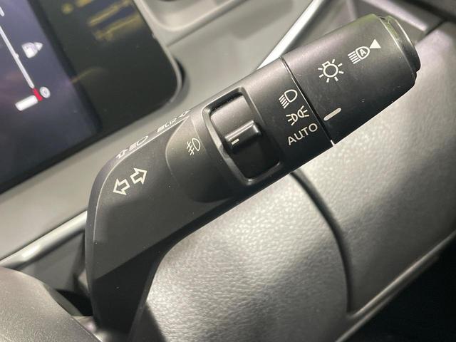 ノート Ｓ　純正９インチナビ　全周囲カメラ　衝突被害軽減システム　禁煙車　ドラレコ　コーナーセンサー　スマートキー　ＬＥＤヘッド　ＥＴＣ　オートハイビーム　車線逸脱警報　オートライト　オートエアコン（49枚目）