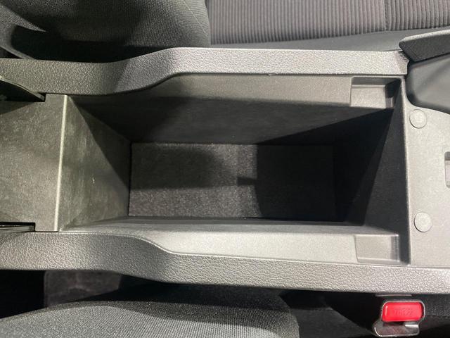 ノート Ｓ　純正９インチナビ　全周囲カメラ　衝突被害軽減システム　禁煙車　ドラレコ　コーナーセンサー　スマートキー　ＬＥＤヘッド　ＥＴＣ　オートハイビーム　車線逸脱警報　オートライト　オートエアコン（54枚目）