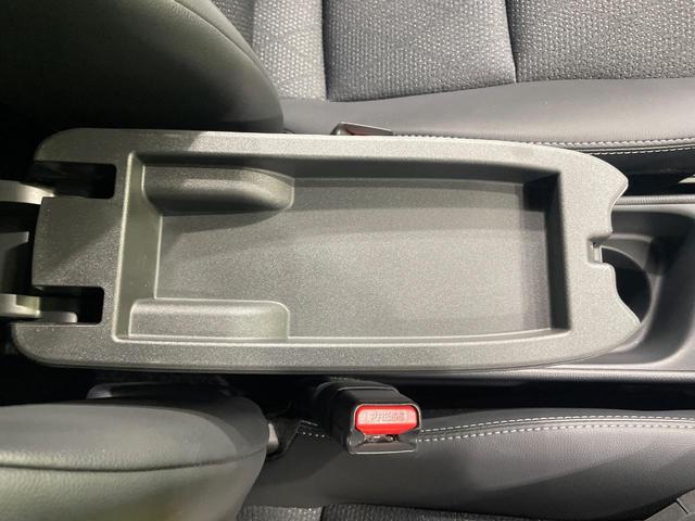 ヤリスクロス Ｚ　ディスプレイオーディオ　全周囲カメラ　衝突被害軽減システム　レーダークルーズ　禁煙車　ハーフレザーシート　パワーシート　ドラレコ　コーナーセンサー　スマートキー　ＬＥＤヘッド　ビルトインＥＴＣ（44枚目）