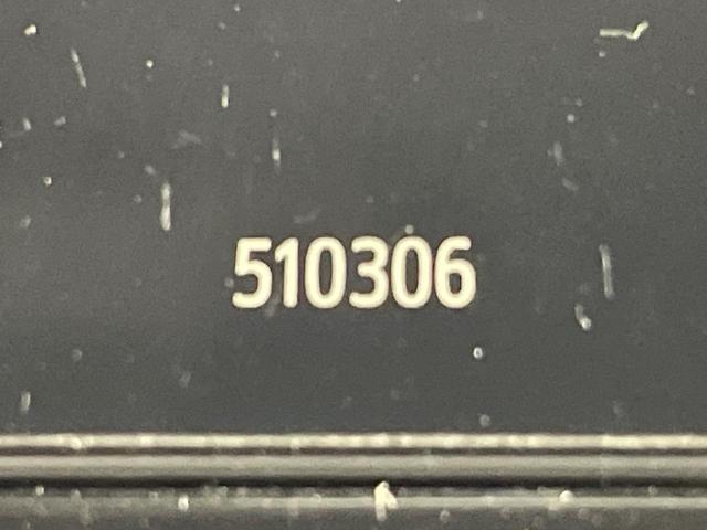 ハリアー プログレス　メーカー９インチナビ　全周囲カメラ　ＪＢＬサウンド　衝突被害軽減システム　電動リアゲート　レザーシート　パワーシート　ドラレコ　コーナーセンサー　スマートキー　ＬＥＤヘッド　ビルトインＥＴＣ　クルコン（27枚目）