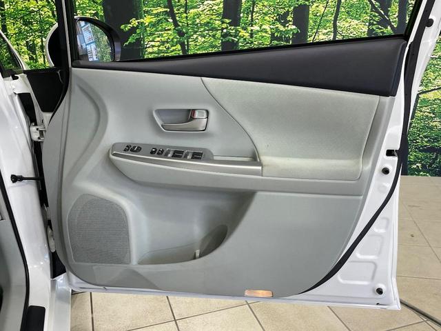 プリウスアルファ Ｓ　純正ＳＤナビ　バックカメラ　スマートキー　ＬＥＤヘッド　ＥＴＣ　純正１６インチアルミ　オートライト　オートエアコン　Ｂｌｕｅｔｏｏｔｈ　ＣＤ　ＤＶＤ再生　フルセグ（43枚目）