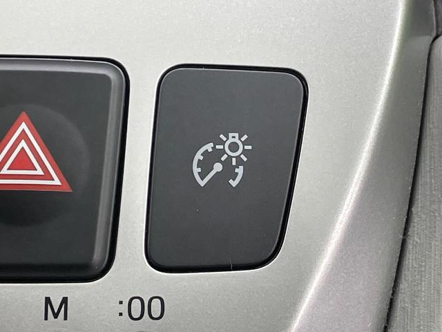 プリウスアルファ Ｓ　純正ＳＤナビ　バックカメラ　スマートキー　ＬＥＤヘッド　ＥＴＣ　純正１６インチアルミ　オートライト　オートエアコン　Ｂｌｕｅｔｏｏｔｈ　ＣＤ　ＤＶＤ再生　フルセグ（52枚目）