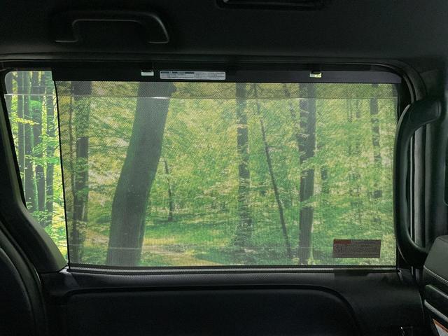 ヴォクシー ＺＳ　煌ＩＩＩ　両側電動ドア　純正１０型ナビ　後席モニター　バックカメラ　衝突軽減装置　禁煙車　ハーフレザーシート　ドラレコ　コーナーセンサー　スマートキー　ＬＥＤヘッド　ビルトインＥＴＣ（55枚目）