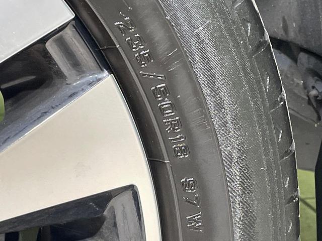 アルファード ２．５Ｓ　Ｃパッケージ　両側電動ドア　純正９型ナビ　後席モニター　バックカメラ　衝突軽減装置　レーダークルーズ　禁煙車　前席シートエアコン　ドラレコ　ＥＴＣ　コーナーセンサー　スマートキー　ＬＥＤヘッド　シートヒーター（32枚目）