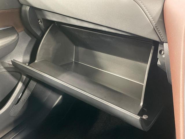 ハリアー Ｚ　レザーパッケージ　モデリスタエアロ　純正１２．３型ナビ　バックカメラ　ＪＢＬサウンド　衝突軽減装置　レーダークルーズ　禁煙車　電動リアゲート　レザーシート　前席シートヒーター　前席シートエアコン　ドラレコ　ＥＴＣ（53枚目）