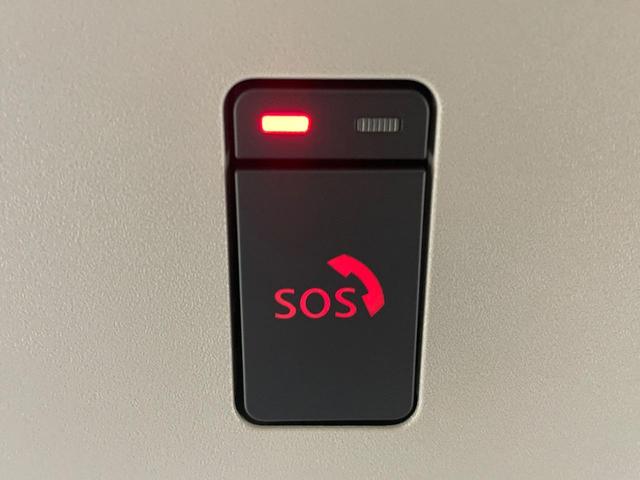 オーラ Ｇ　純正９型ナビ　全周囲カメラ　ＢＯＳＥサウンド　衝突被害軽減システム　禁煙車　コーナーセンサー　スマートキー　ＬＥＤヘッド　ビルトインＥＴＣ　純正１７インチアルミ　オートハイビーム　オートライト（54枚目）