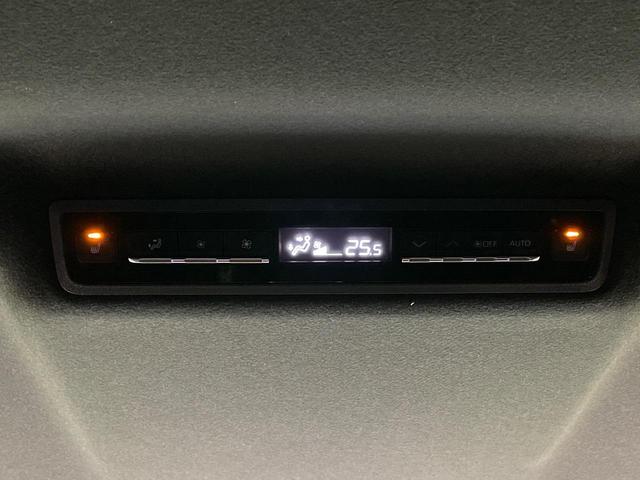 ヴォクシー ハイブリッドＳ－Ｚ　両側電動ドア　純正１０．５型ナビ　　全周囲カメラ　快適利便パッケージ　衝突被害軽減システム　トヨタチームメイト　レーダークルーズ　禁煙車　電動リアゲート　ハーフレザーシート　ドラレコ　ＥＴＣ２．０（64枚目）