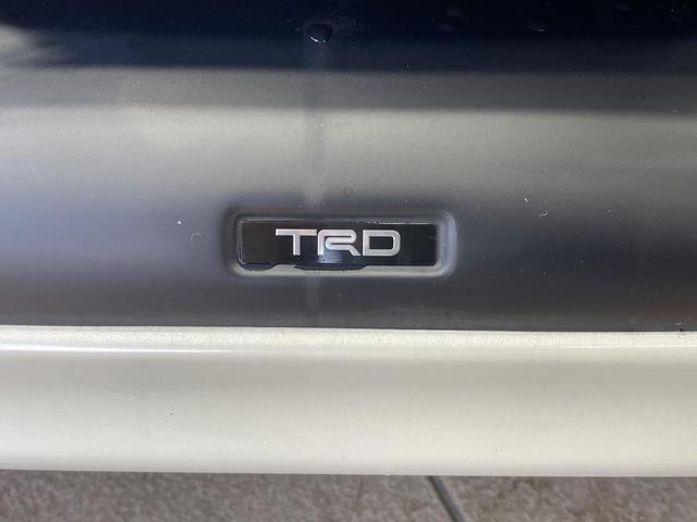 アルファード ２．５Ｓ　Ａパッケージ　ＴＲＤエアロ　両側電動ドア　ＢＯＧ－Ｘ１１型ナビ　後席モニター　バックカメラ　衝突被害軽減システム　レーダークルーズ　禁煙車　コーナーセンサー　スマートキー　ＬＥＤヘッド　ビルトインＥＴＣ（6枚目）