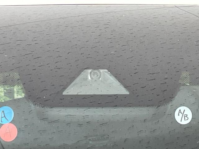 アルファード ２．５Ｓ　Ａパッケージ　ＴＲＤエアロ　両側電動ドア　ＢＯＧ－Ｘ１１型ナビ　後席モニター　バックカメラ　衝突被害軽減システム　レーダークルーズ　禁煙車　コーナーセンサー　スマートキー　ＬＥＤヘッド　ビルトインＥＴＣ（7枚目）