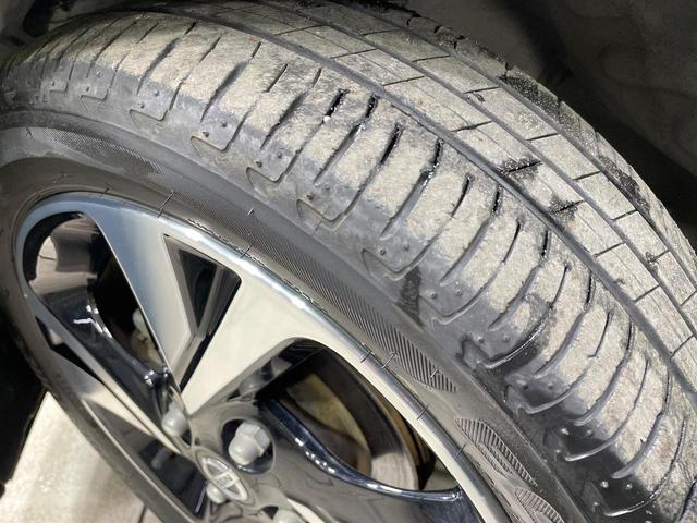 デイズ ハイウェイスター　Ｇターボ　ターボ　純正９型ナビ　全周囲カメラ　衝突軽減装置　禁煙車　ドラレコ　コーナーセンサー　スマートキー　ＬＥＤヘッド　純正１５インチアルミ　オートハイビーム　車線逸脱警報　オートライト（28枚目）