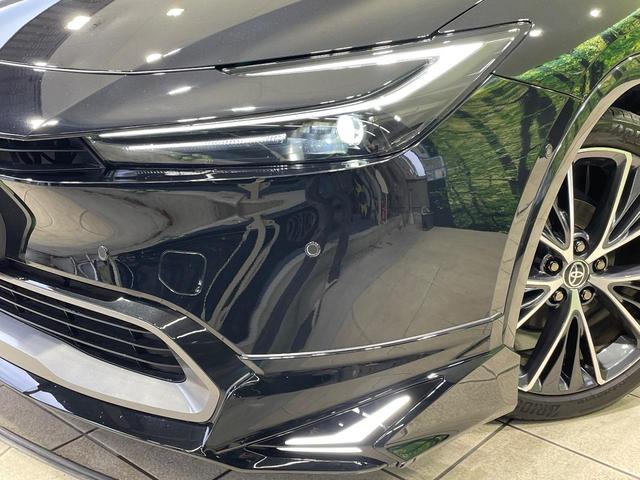 プリウス Ｚ　モデリスタエアロ　純正１２．３型ナビ　全周囲カメラ　１００Ｖ電源　衝突被害軽減システム　レーダークルーズ　禁煙車　電動リアゲート　前席シートエアコン　パワーシート　ドラレコ　ＬＥＤヘッド　ＥＴＣ２．０（12枚目）