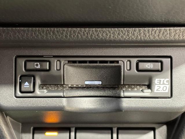 プリウス Ｚ　モデリスタエアロ　純正１２．３型ナビ　全周囲カメラ　１００Ｖ電源　衝突被害軽減システム　レーダークルーズ　禁煙車　電動リアゲート　前席シートエアコン　パワーシート　ドラレコ　ＬＥＤヘッド　ＥＴＣ２．０（35枚目）