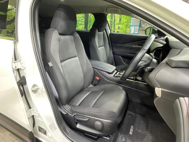 ＣＸ－３０ ２０Ｓ　ブラックトーンエディション　マツダコネクト８インチ　全周囲カメラ　衝突軽減システム　レーダークルーズ　ドラレコ　ＥＴＣ　ＬＥＤヘッド　純正１８インチＡＷ　電動リアゲート　スマートキー　デュアオートエアコン　アイド（8枚目）