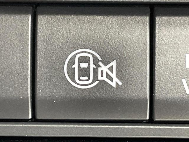 ＣＸ－３０ ２０Ｓ　ブラックトーンエディション　マツダコネクト８インチ　全周囲カメラ　衝突軽減システム　レーダークルーズ　ドラレコ　ＥＴＣ　ＬＥＤヘッド　純正１８インチＡＷ　電動リアゲート　スマートキー　デュアオートエアコン　アイド（45枚目）