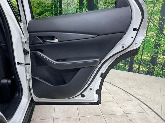 ＣＸ－３０ ２０Ｓ　ブラックトーンエディション　マツダコネクト８インチ　全周囲カメラ　衝突軽減システム　レーダークルーズ　ドラレコ　ＥＴＣ　ＬＥＤヘッド　純正１８インチＡＷ　電動リアゲート　スマートキー　デュアオートエアコン　アイド（62枚目）