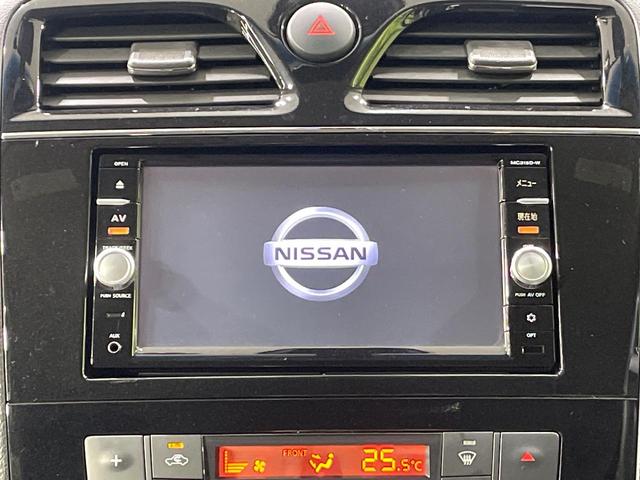 �y���[�J�[�����i�r�z�C���e���A�ɗn�����ރX�^�C���b�V���ȁu��p�݌v�v���[�J�[�i�r�𑕔��􎋔F���⑀�쐫�ȂǊ�{���\�ɂ��D��A���㎿�ȃJ�[���C�t�����y���݂��������܂��B